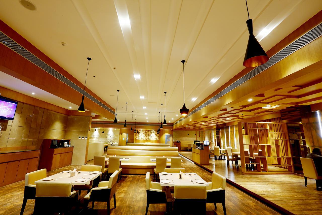 Hotel Sk Park Blu Sonipat Exterior foto